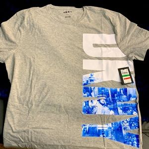 T-SHIRT DKNY SIZE L